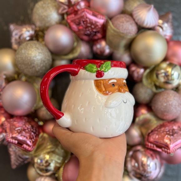 ✨NEW🎅🏾Holiday Time Brown Santa Claus Christmas Mug🎄 - Picture 5 of 16